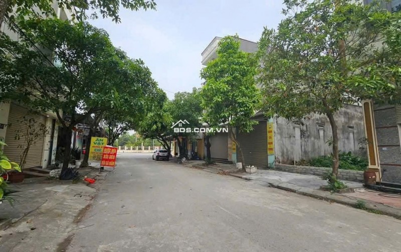 Lô đất có Mặt bằng kinh doanh sầm uất ngay Đại học Công nghiệp- Phường Lê Hồng Phong